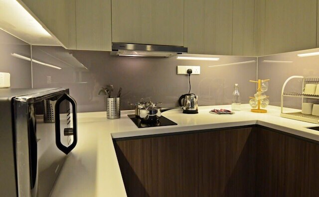 コンフィ & スタイリッシュ スイート アット スアサナ スイーツ JB 11