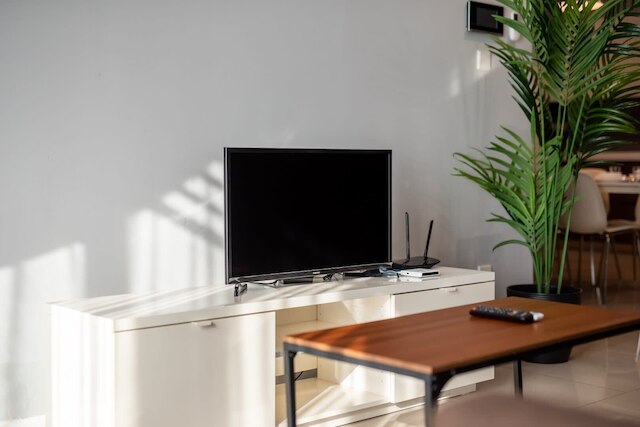 ハイ フロア スアサナ スイーツ 5 イン JB シティ ウィズ WiFi