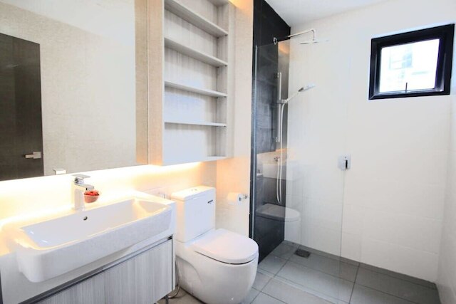 ラブリー, ハイ フロア 2ベッドルーム スアサナ スイーツ, ビューズ