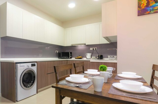 コンフィ & ホームリー スアサナ スイーツ イン JB, ハイ フロア