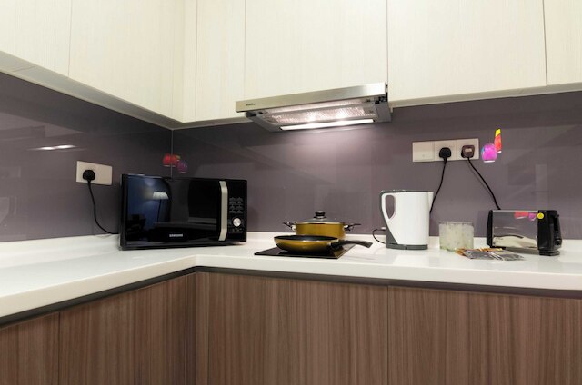 コンフィ & ホームリー スアサナ スイーツ イン JB, ハイ フロア