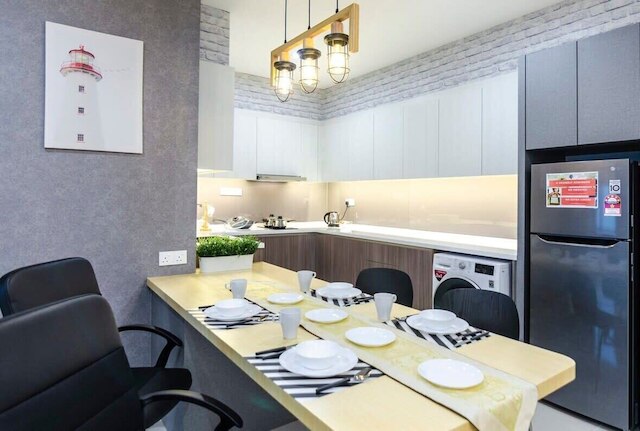 ア スタイリッシュ & コージー スイート アット スアサナ JB 03