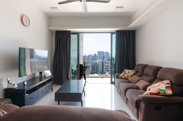 ア スタイリッシュ ハイ フロア 3ベッドルーム アパート アット ブキット ビンタン