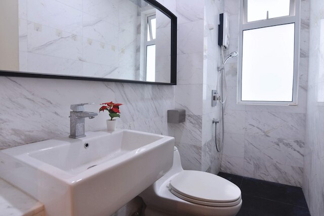 コージー 1ベッドルーム スイート アット トライトワー ステップス トゥ JB CIQ