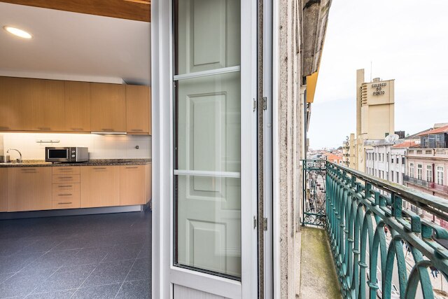 ゲストレディ - アオ コリセウ