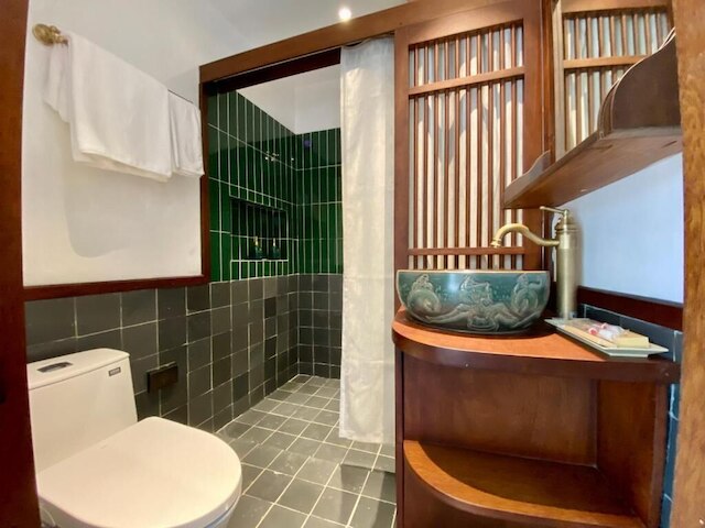 ハコモノ チュック バッハ レイク