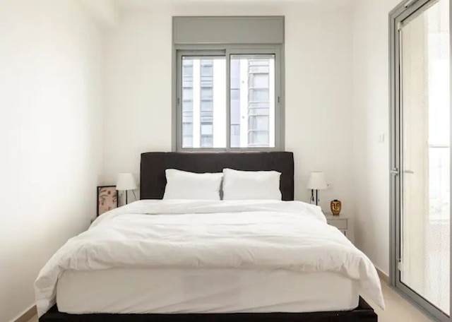 Fresh 3BR APT 32 Floor See View Tower