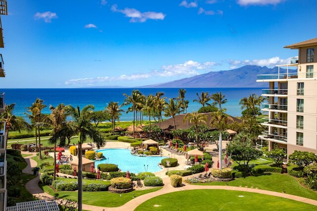 KBM Resorts Spacious 4-bedroom Honua Kai Collection Multi Unit Listing Same Floor Ocean Views + 3 Free Rental Cars! Hkh-515/16/37