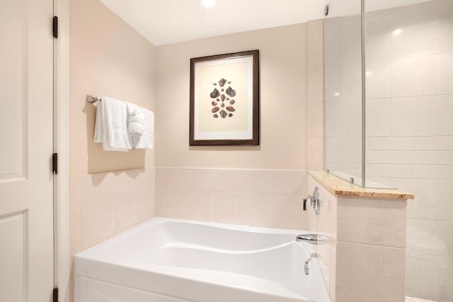 Honua Kai 3 Free Rental Cars KBM Resorts Extra Large Lanai 3 Units, 4 Bedrooms HK Ml-1829