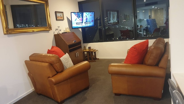 Amazing City Views on 18th Floor With car Park