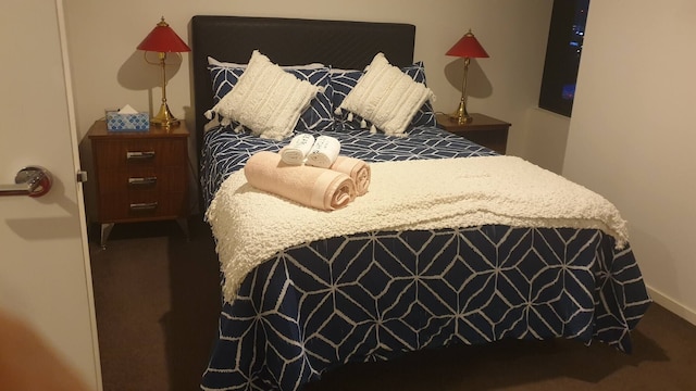 Amazing City Views on 18th Floor With car Park