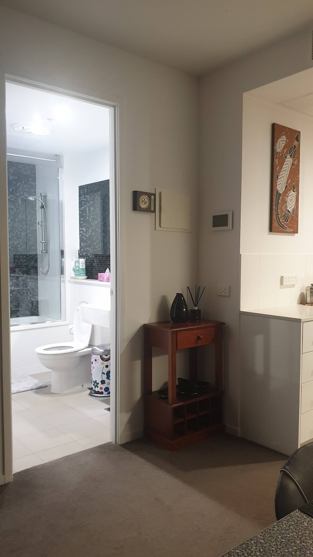 Amazing City Views on 18th Floor With car Park