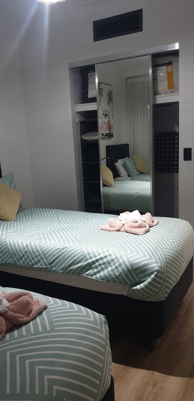 Chevron With 3beds and own Carpark Within Tower3