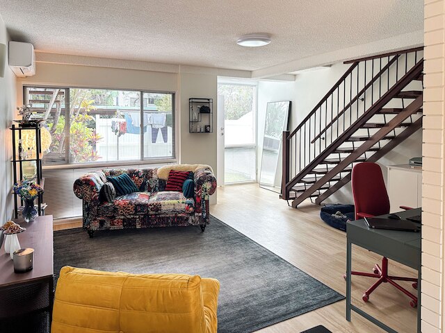 オーケンフラワー タウンハウス