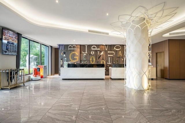 JUYUE HOTEL HONGQIAO AIRPORT