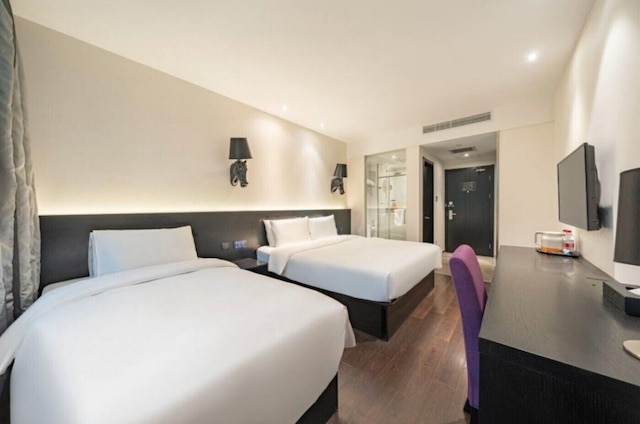 JUYUE HOTEL HONGQIAO AIRPORT