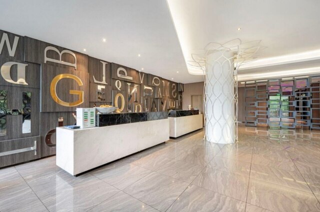 JUYUE HOTEL HONGQIAO AIRPORT