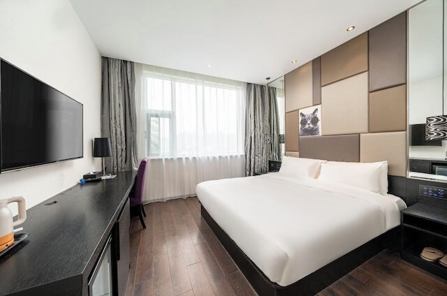 JUYUE HOTEL HONGQIAO AIRPORT