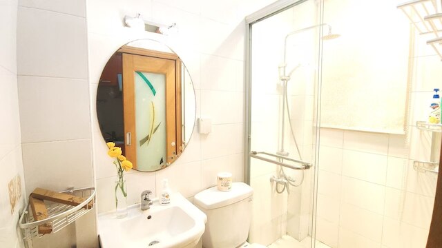 Lilys home Jingan Temple