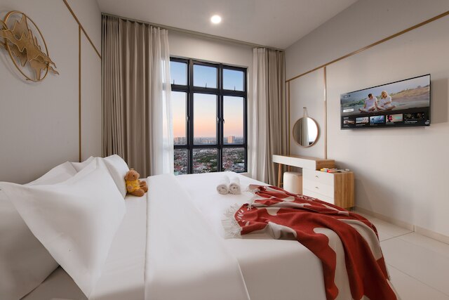 スペース レジデンシー by A----ウォーク 100m トゥー KSL