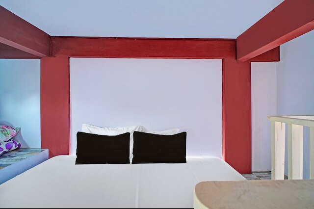 OYO 94764 シャリア カマルグエ