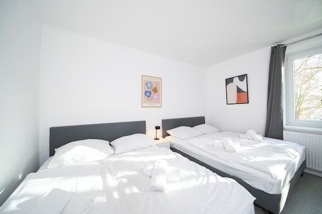 フェイバリット ステイズ - デュッセルドルフ