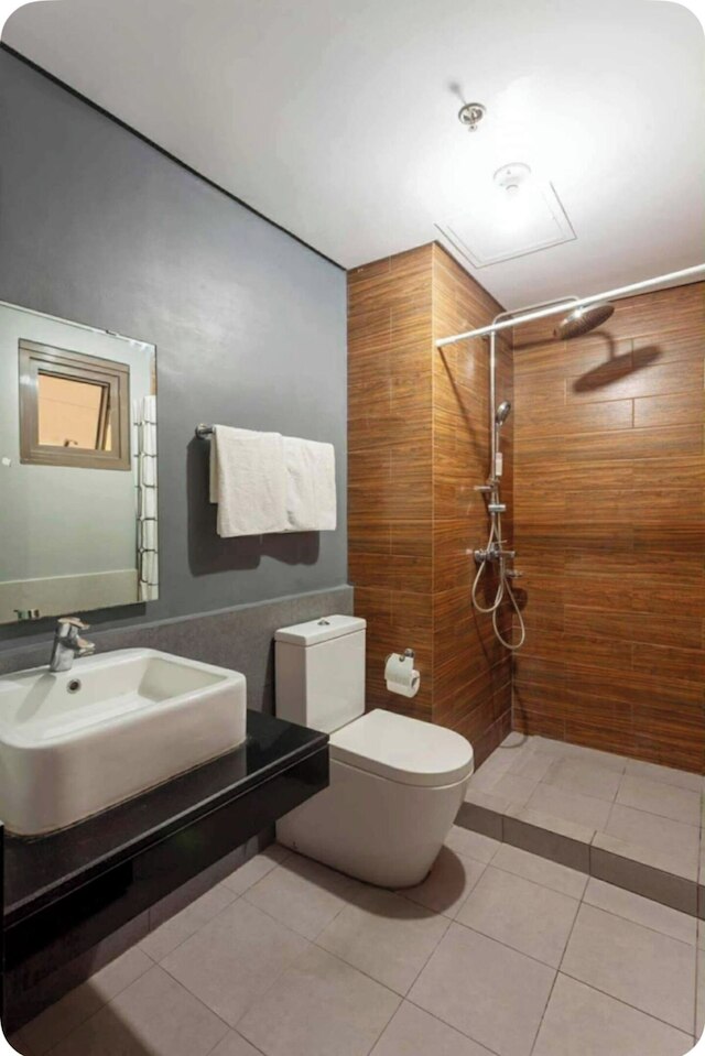 レヴィ & ムーンズ マニラ ベイ