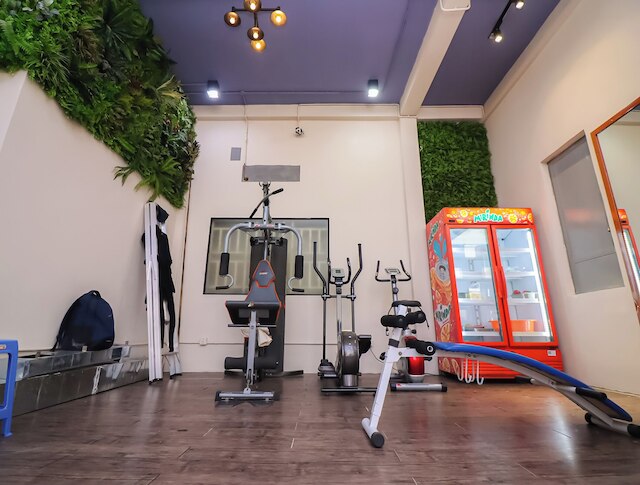 Milan Hotel & Restaurant