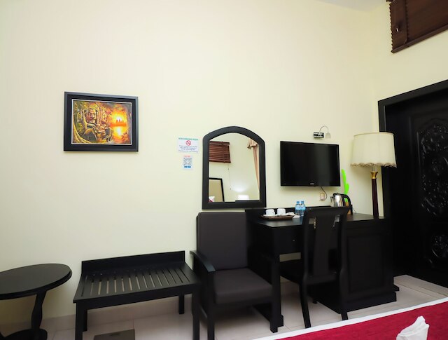 Milan Hotel & Restaurant