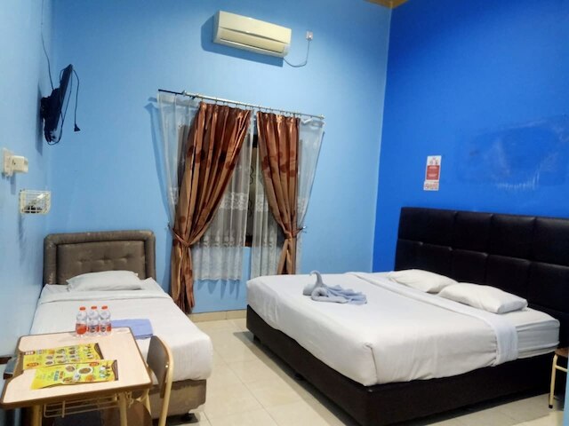 アマリア ゲストハウス & カフェ