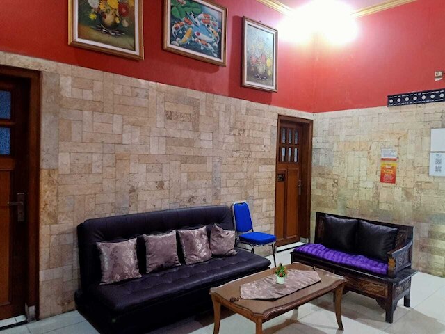 アマリア ゲストハウス & カフェ