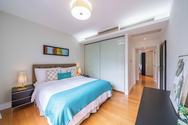 Tyms 3BR 2BA Apt Xujiahui Center