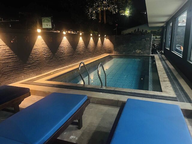 Therabbitholehotel&spa