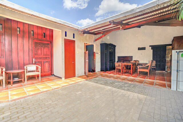 OYO 94767 グリヤ ジャティ シャリア 1