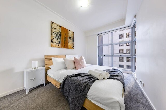 A Comfy 2BR Apt Right Next to Darling Harbour