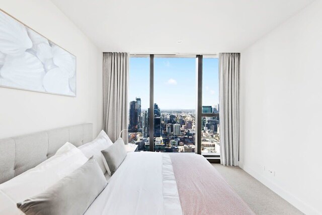 A 3BR Apt Next to Melbourne Central, Free Parking