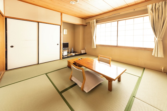 松浦シティホテル