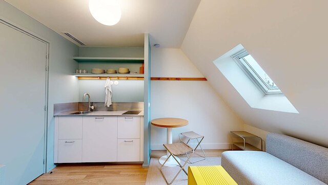 Altido Pleasant 1-bed Flat w Shared Courtyard