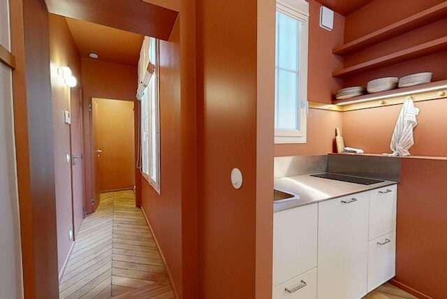 Delightful 1-bed Studio w Shared Co-working Space