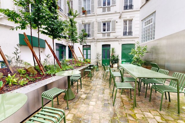 Delightful 1-bed Studio w Shared Co-working Space