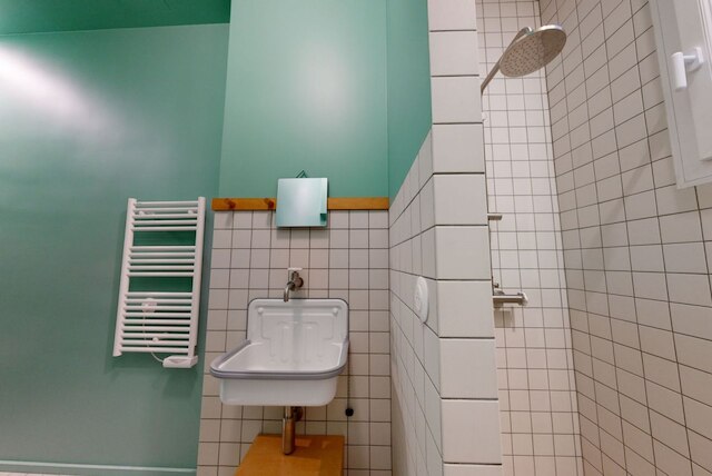 Delightful 1-bed Studio w Shared Co-working Space