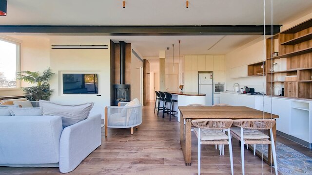 Shlomo Hamelekh Topaze