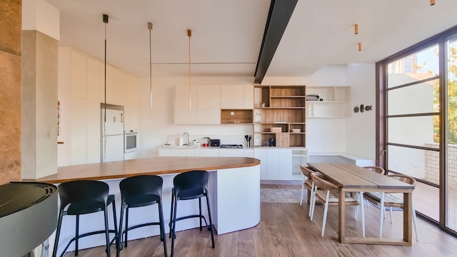 Shlomo Hamelekh Topaze