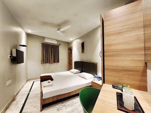 ホテル ザ クレスト