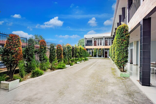 OYO 94785 ダイアナ ホームステイ シャリア