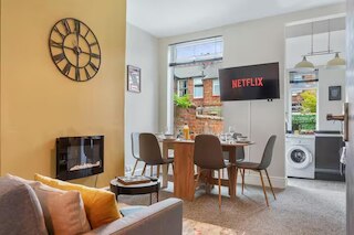 スタイリッシュ 3 ベッドルーム ホーム 14分 トゥー コープライブアリーナ