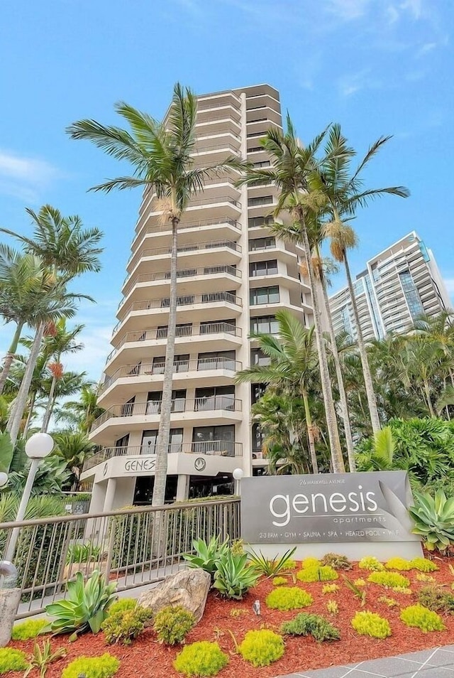 Stylish 3BRM Haven in Surfers Paradise