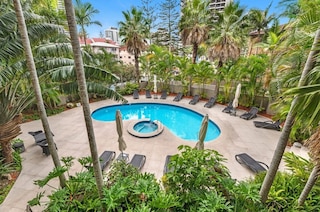 Stylish 3BRM Haven in Surfers Paradise