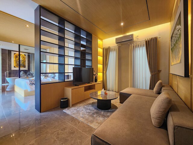 ヴィラ ナルダ スミニャック by ナギサ バリ