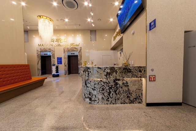 Raviens Maison de Hotel